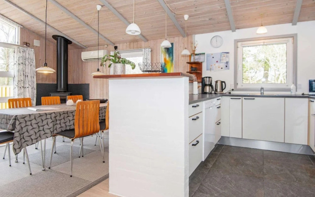 8 Person Holiday Home in Henne