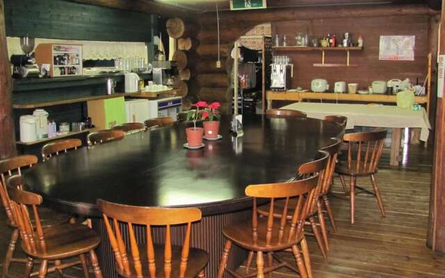 Canadian Village Goryu