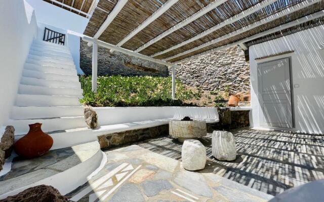 Villa Mykonos 10 - Beautiful Stay on the Sea Side