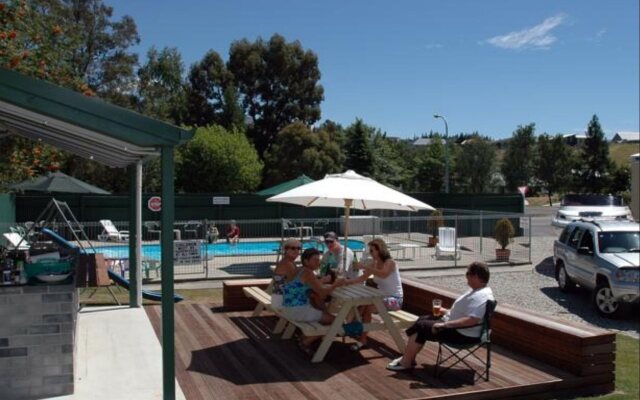 Fairway Motel and Apartments