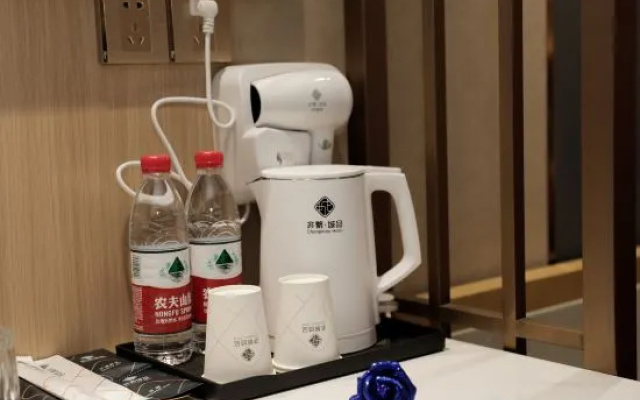 Home Inn Huaxuan Collection Hotel (Jining High-tech Zone Keyuan Road Branch) – Guest Rooms – Jining