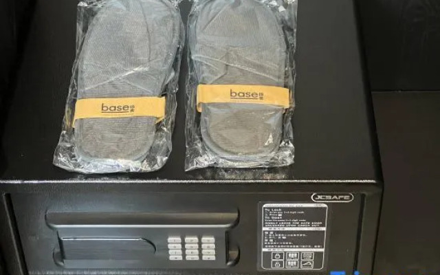 base-CAOHEJING Hotel Residence