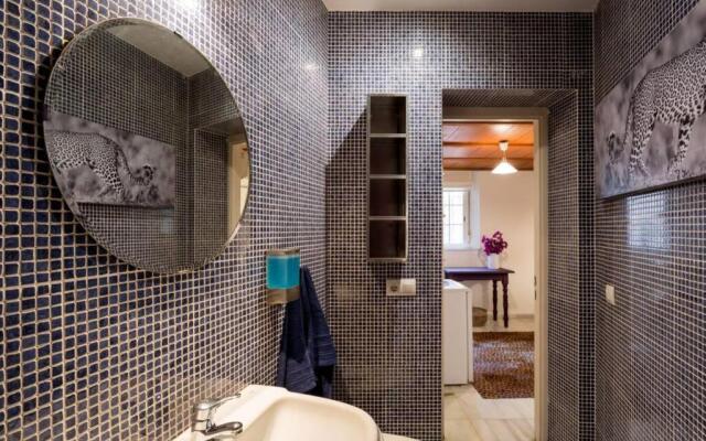 Pretty Duplex In Bohemian District-City Center