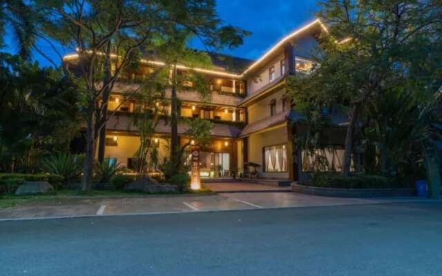 Floral Hotel · River Rhythms Pavilion Jinghong