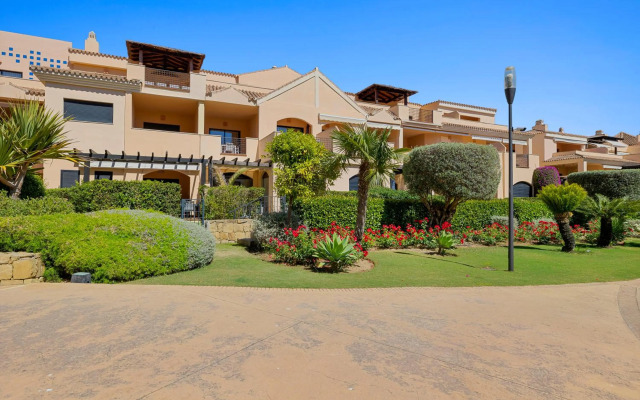 Quiet & bright apartment in Las Mimosas de Banús