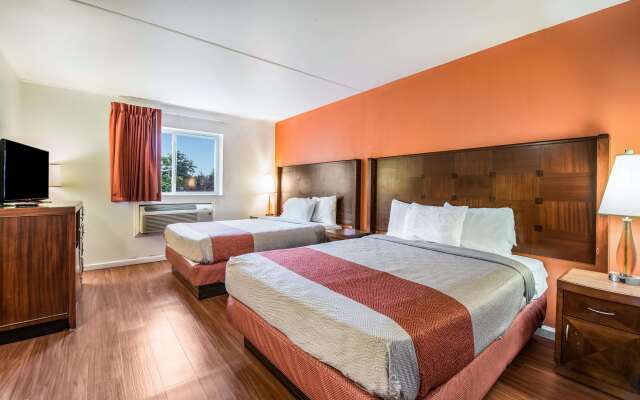 Motel 6 Tinton Falls