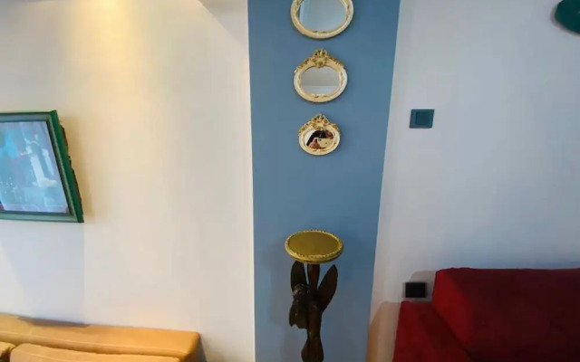 Beautiful 3-bedroom House With Sea View and Garden