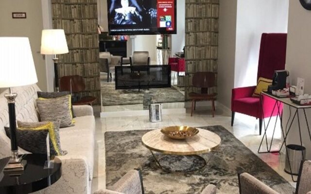The 7 Hotel