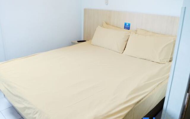 Jimmy Sunshine Fast Hotel