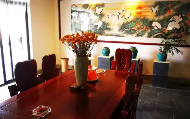 Taohuatan Jiutian Yisu Peninsula Villa