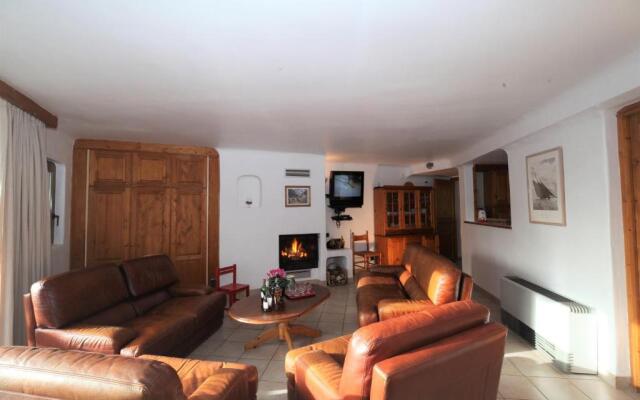 Very spacious apartment 140m2 for 8 to 11 people