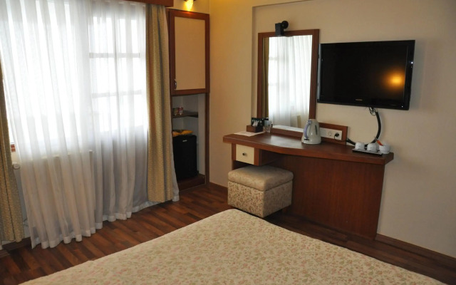 Diapolis Hotel