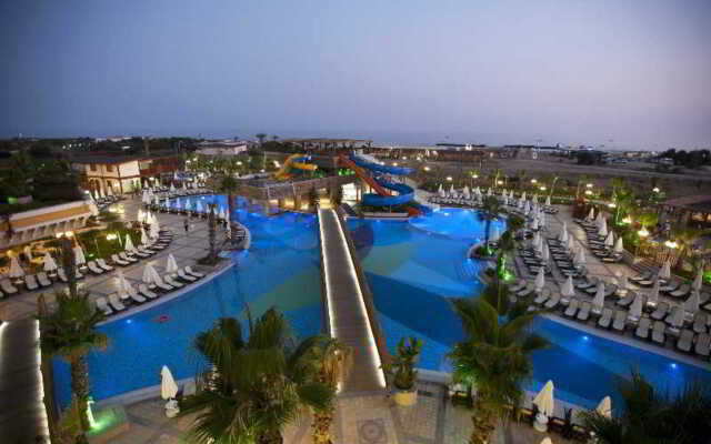 Crystal Palace Luxury Resort & Spa - All Inclusive