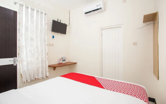 Oyo 1182 Shevin Guest House Syariah