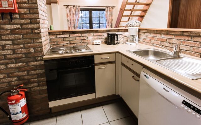 Comfy Bungalow With a Terrace, in the Ourthedal
