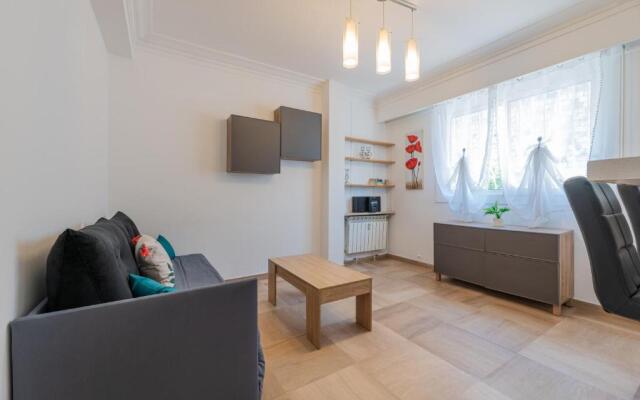 Cosy Studio Soleia, 50m from sea side