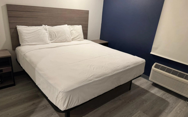 Baymont by Wyndham Dickinson