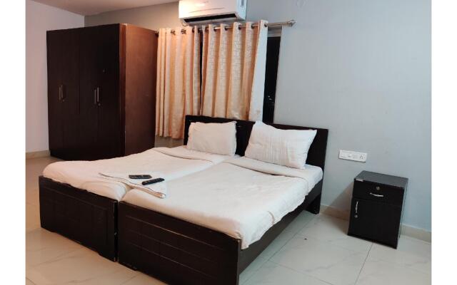 Capital O 44354 Jubilee Banjara Suites