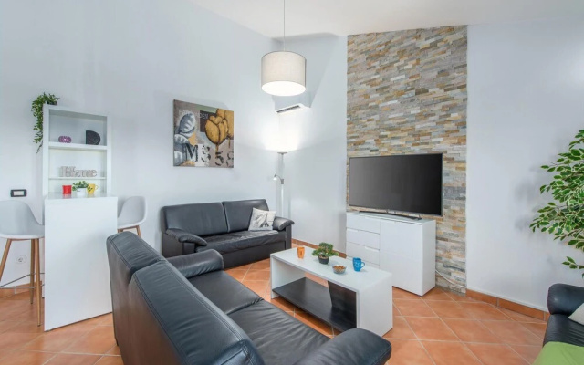 Awesome Home in Porec With Wifi and 2 Bedrooms - Hotel in Porec - Photo 5