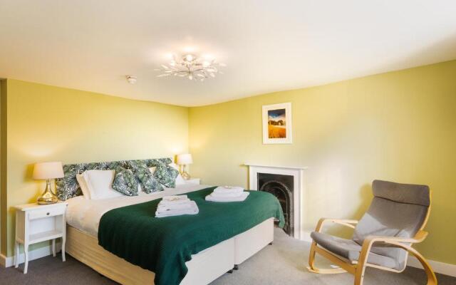 Lyme 1 Hotel