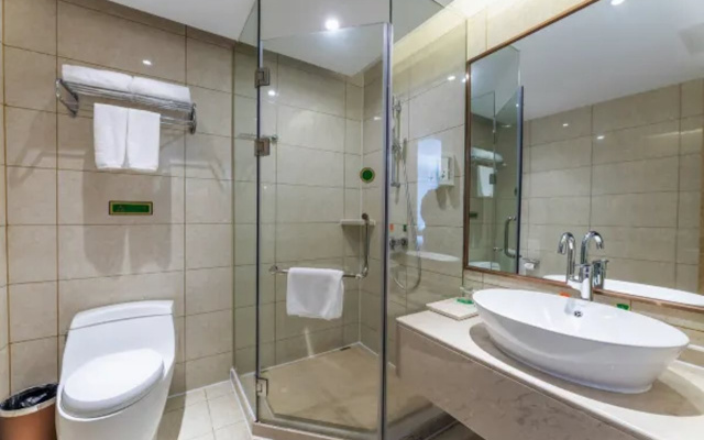 Vienna International Hotel (Nanchang BayiSquare Shangshagou Station))