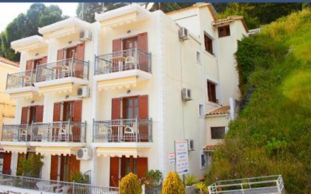 Guest House 4 Stars Parga