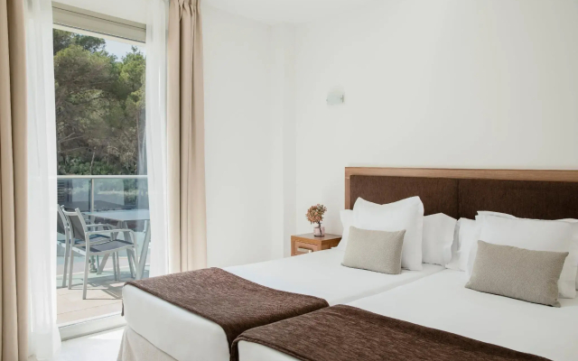 Portodrach Aparthotel & Suites