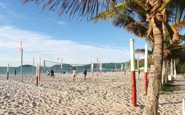 Apê a 150m da praia de Canasvieiras