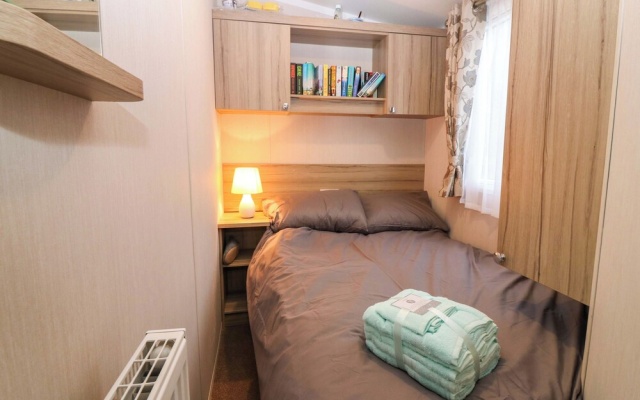 Caravan Number 77
