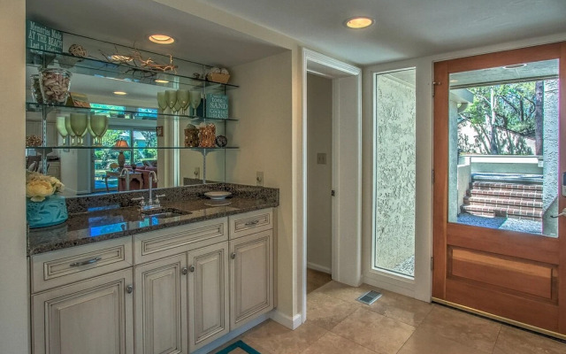 4 Merganser Court