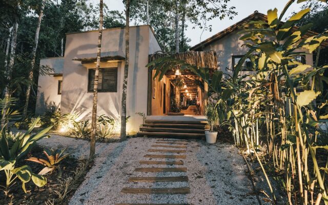Casa Sukha Hotel