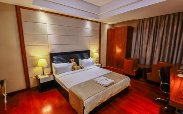 Golden Tulip Essential Airport Hotel Lagos