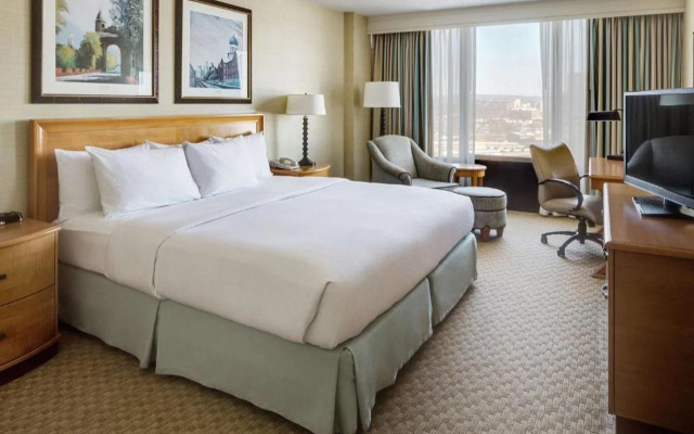 DoubleTree by Hilton Hartford Downtown