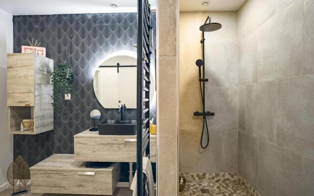 Loft avec jardin et parking privé