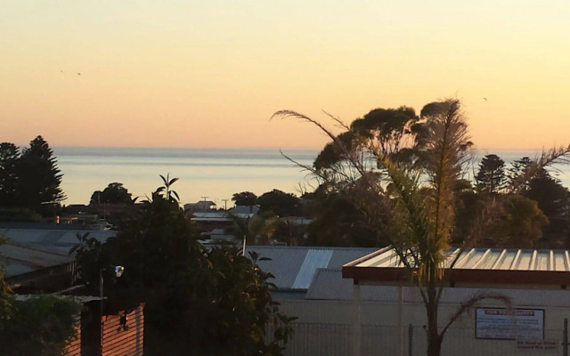 Oyster Court Apartments