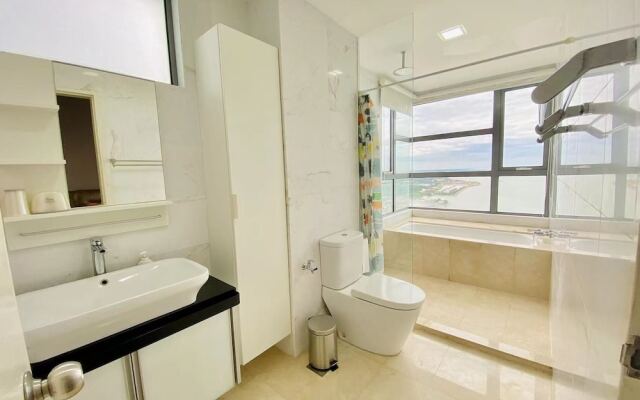 Silverscape Residence