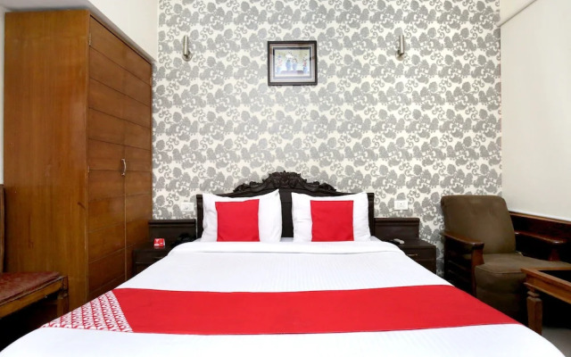 OYO Rooms Piccadily Chowk Sec 22 C Chandigarh