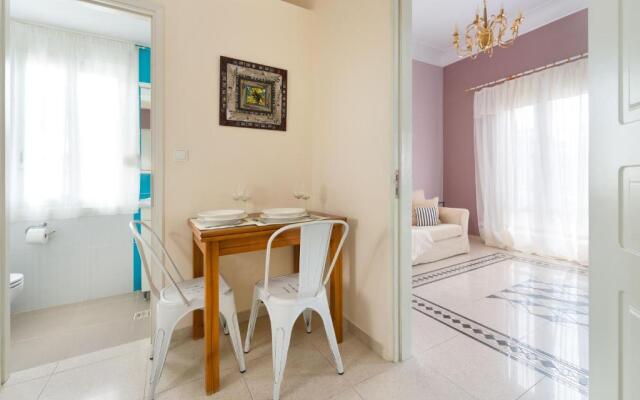 Art Center Apartments