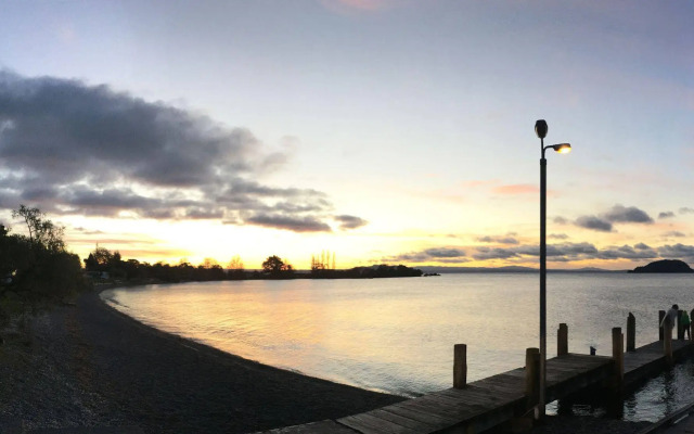 Motutere Bay Top 10 Holiday Park