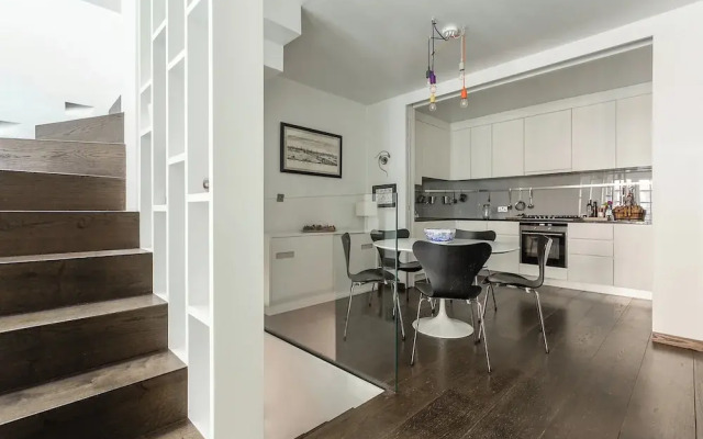 Rutland Mews South by Onefinestay