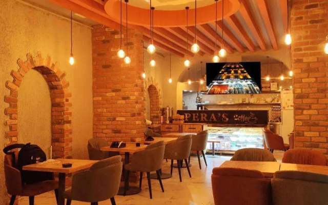 The Golden Pera's Hotel & Spa