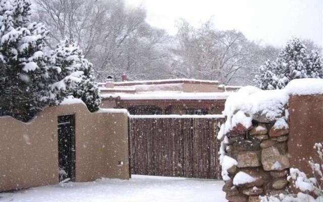 3BD Garcia Street Adobe