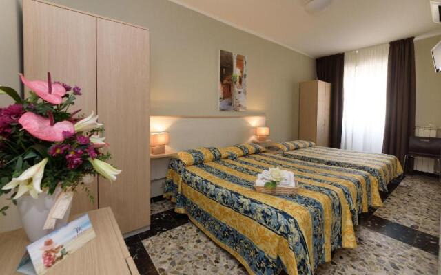 Hotel La Marina
