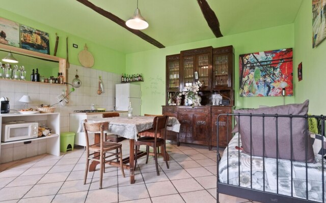 Peaceful Apartment in Frazione Sessant With Garden