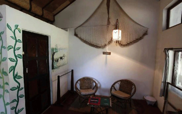Tiger Tops Tharu Lodge