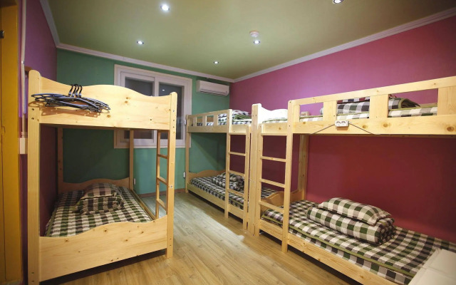Bluefish Guesthouse - Hostel