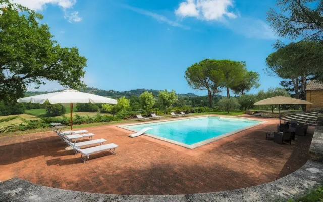 Fonte Pinella 8 in Chiusi