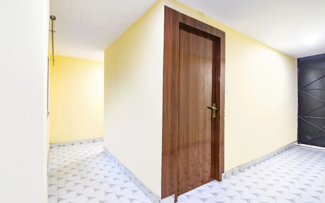 Fabhotel Narayana