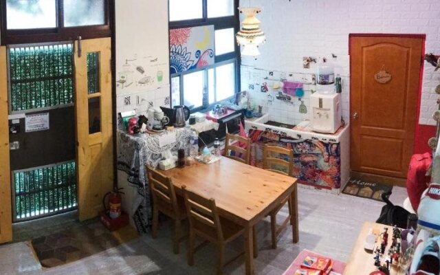 HouseNandoor - Hostel