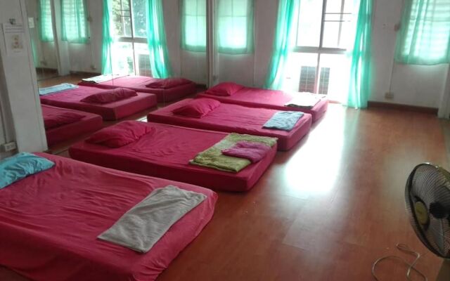 Gondor Guesthouse - Hostel